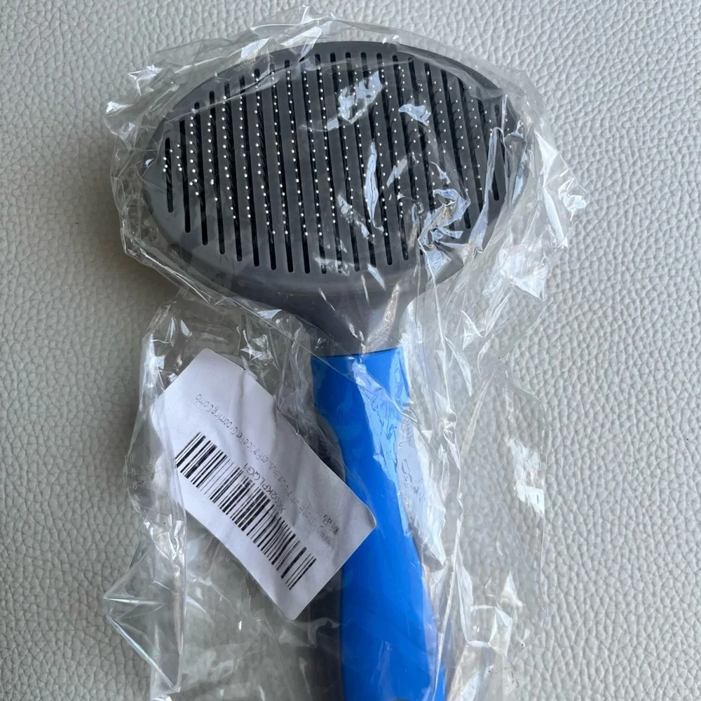 Self-Cleaning Pet Brush - New